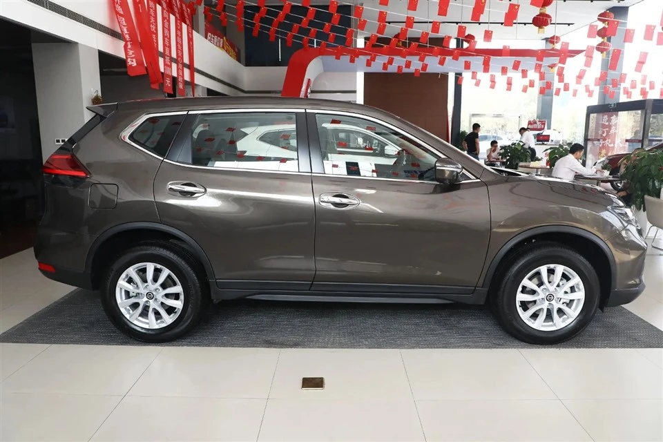 2020 Nissan X-Trail 2.0L CVT Intelligent Comfort Edition 2WD 2020 Nissan X-Trail 2.0L CVT Intelligent Comfort Edition 2WD