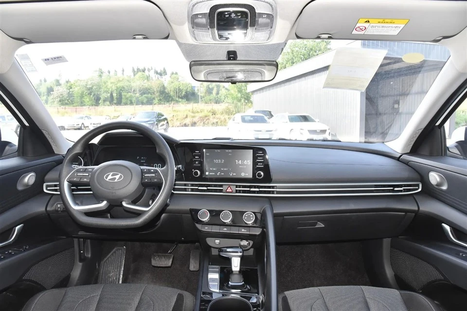 2023 Hyundai Elantra 1.5T