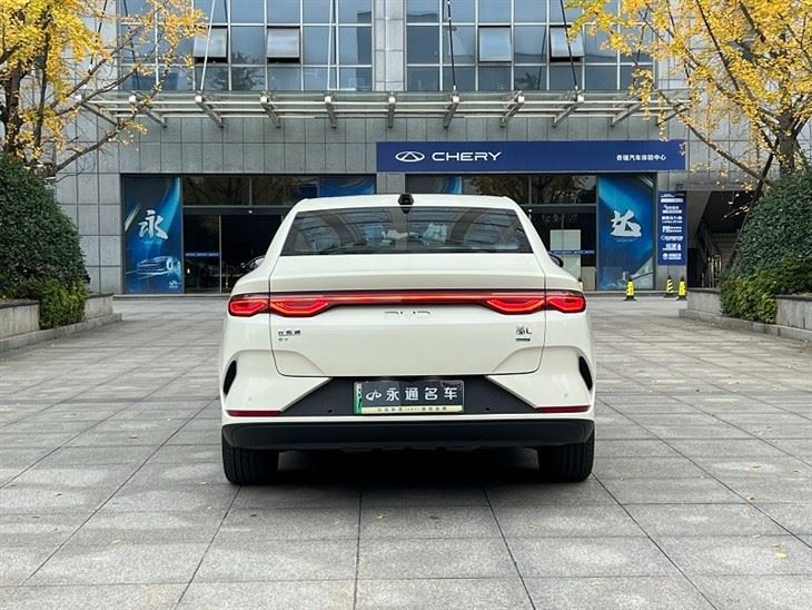 2025 Qin L EV 545 Excellence Edition factory