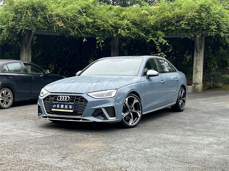 Audi2022 Audi A4L 40 TFSI Quattro RS Kit Fuel Speed Model