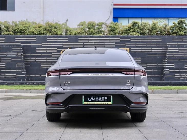 BYD Company2025 Han DM-i Intelligent Driving Edition 125KM factory